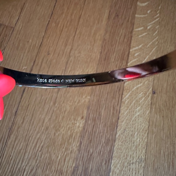 Kate Spade New York CREAM IVORY TAKE A BOW Gold CLASSIC Bangle Ribbon Bracelet - Picture 8 of 8